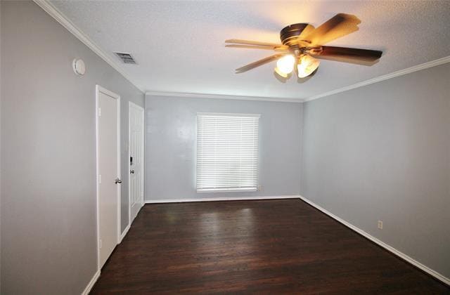Building Photo - 1225 Lakeside Dr