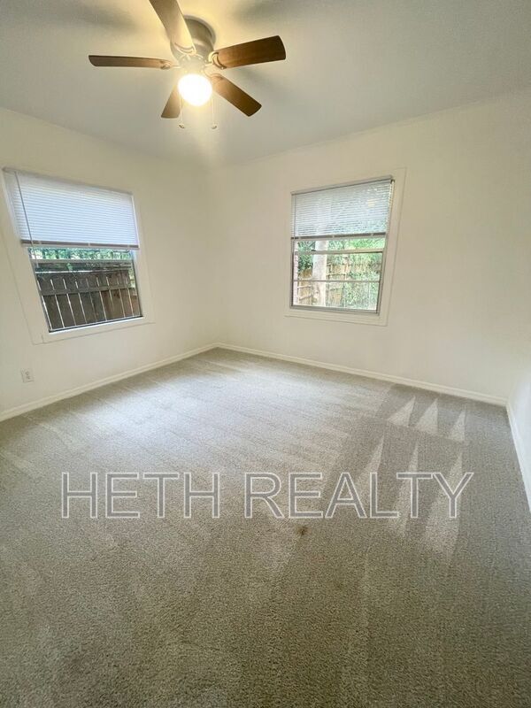 Building Photo - 1588 Hamilton Street