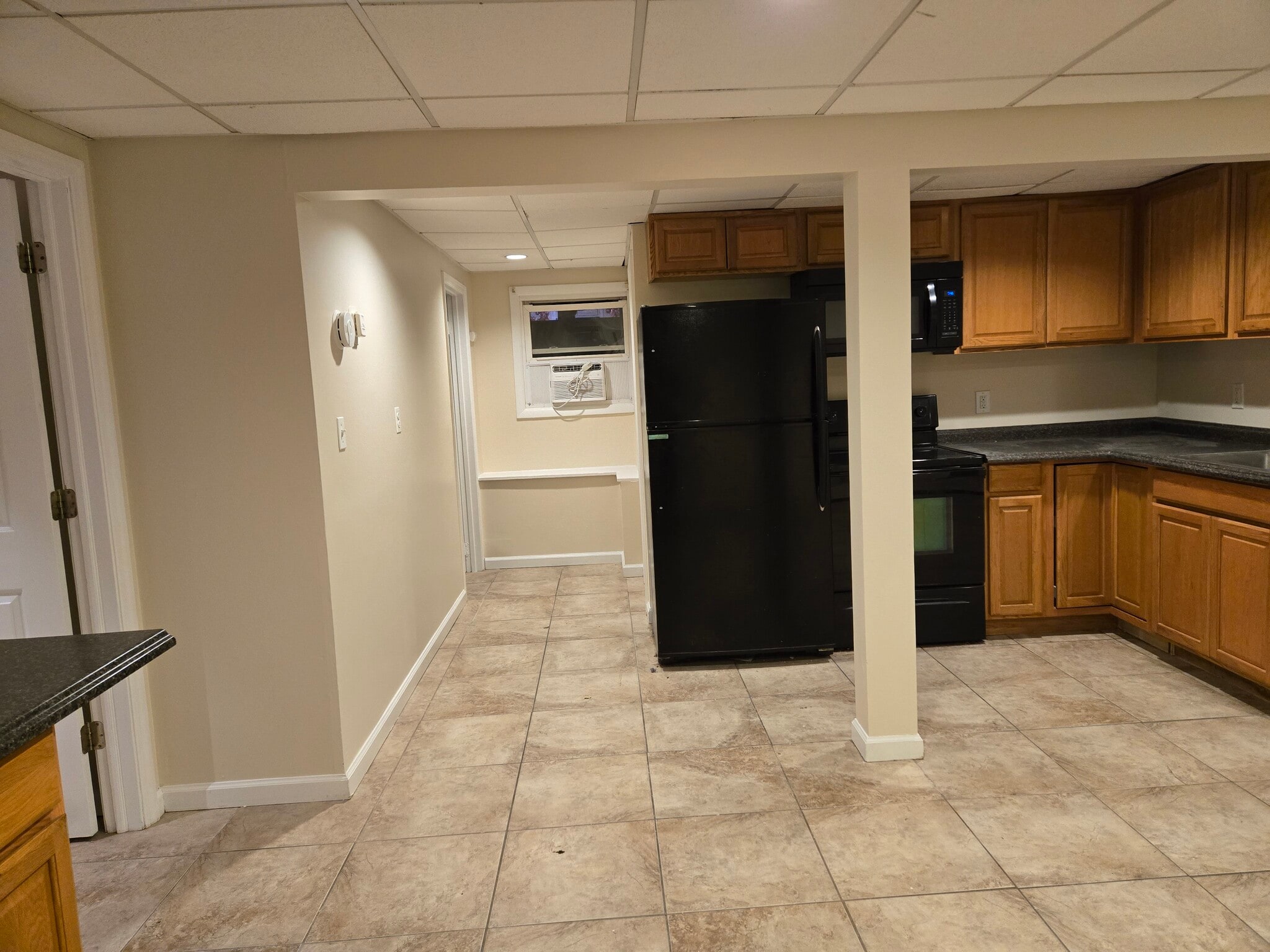 Building Photo - 34 2nd St