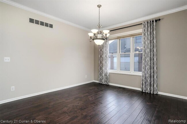 Building Photo - 41656 Steinbeck Glen