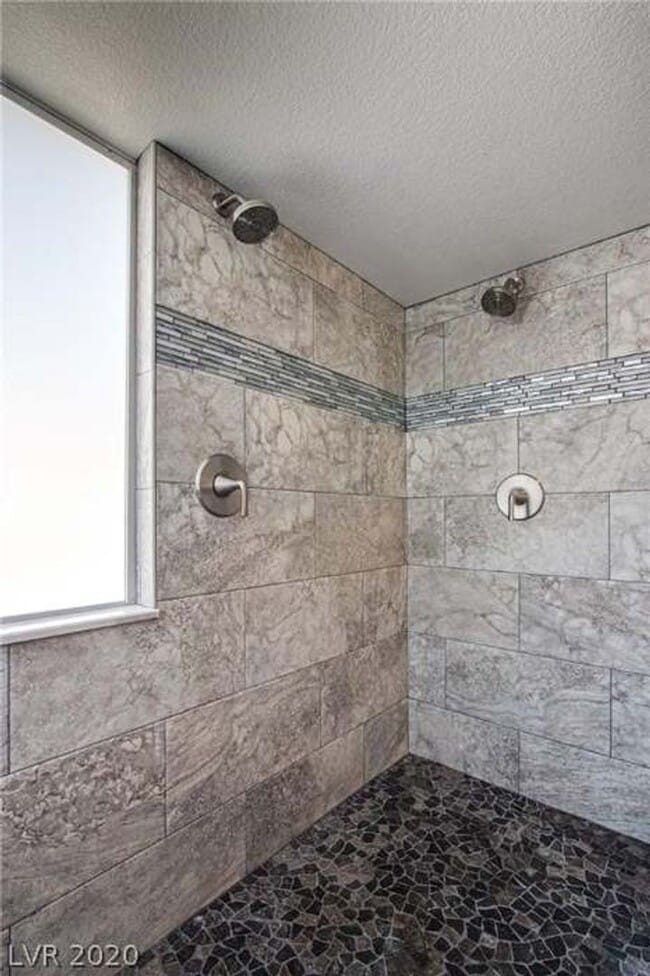 Building Photo - Summerlin Beauty! Unfurnished