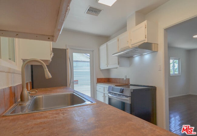 Building Photo - 2657 Piedmont Ave