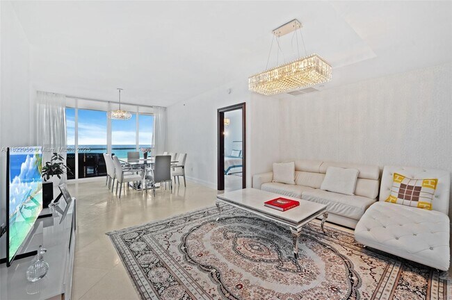 Building Photo - 17875 Collins Ave