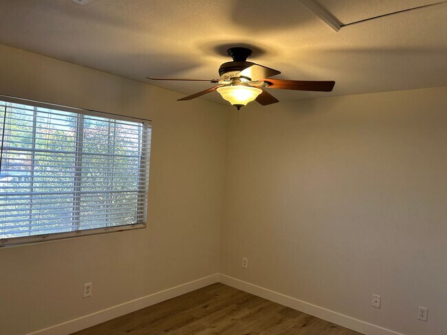 Building Photo - Beautifully Remodeled North Las Vegas Home
