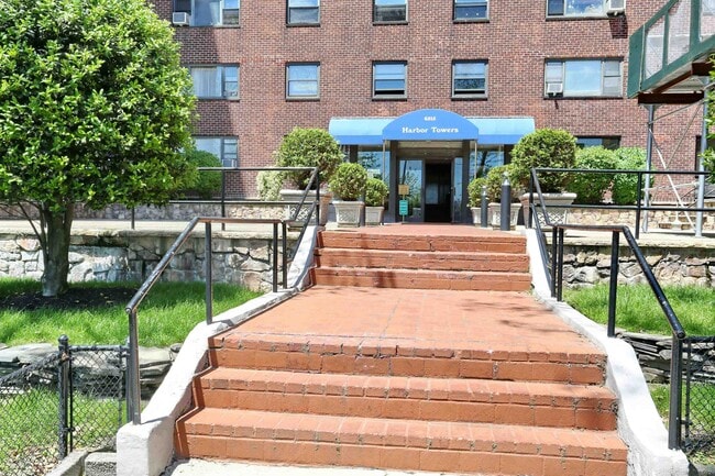 Building Photo - 6515 JFK Blvd E