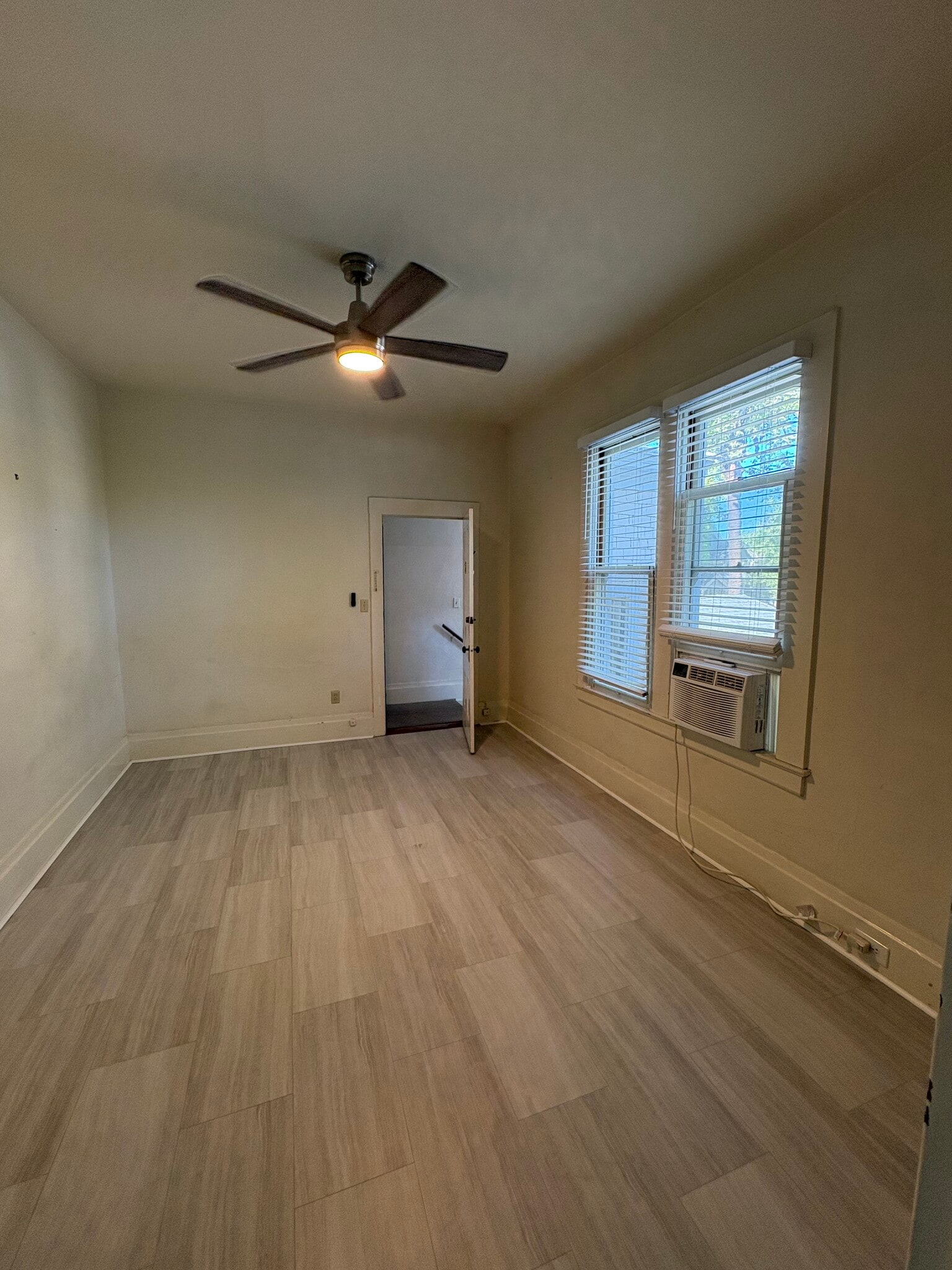 Building Photo - 2707 I St