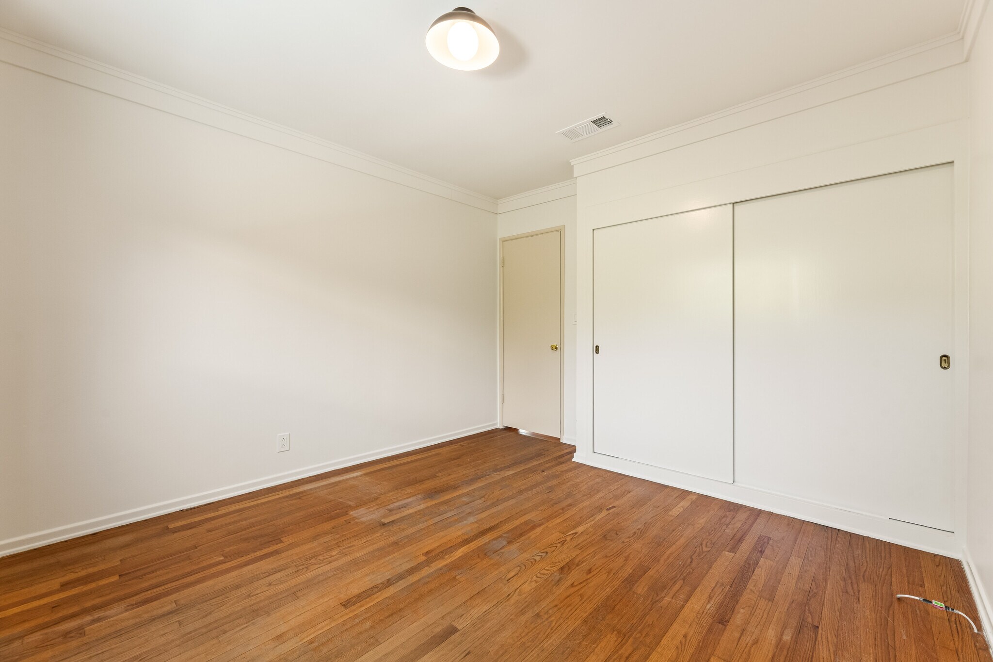 Building Photo - 3205 Fairesta St