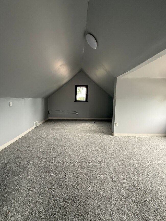 Building Photo - 13200 Horner Ave