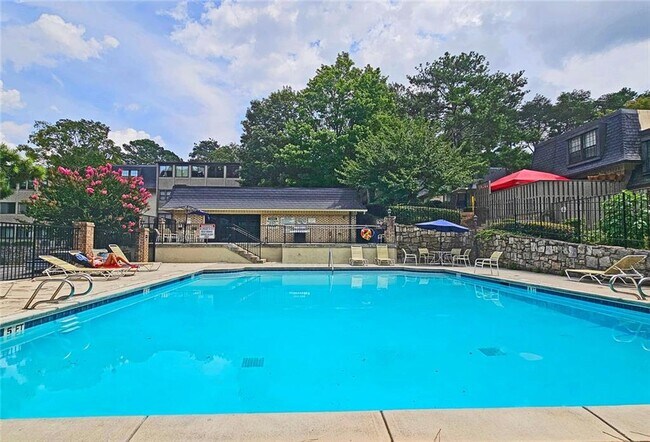 Building Photo - 47 Monet Ct NW