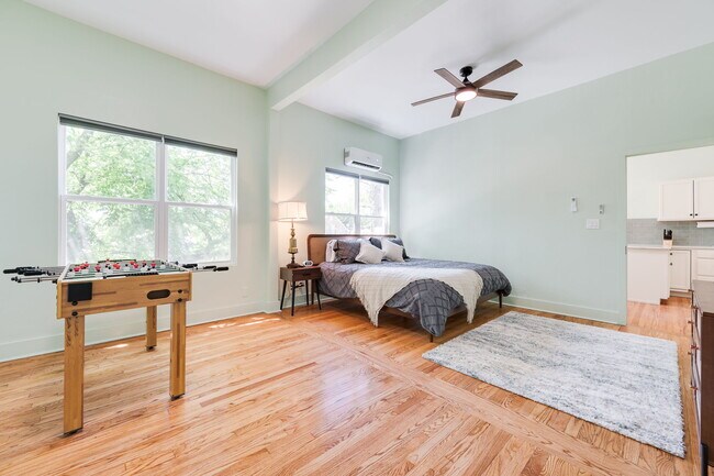 Building Photo - 2201 NW 12th St