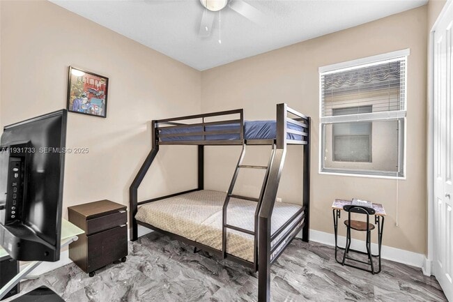 Building Photo - 9712 W 34th Ln