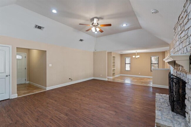 Building Photo - 4906 Tannehill Ln