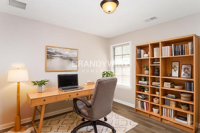 Building Photo - 9198 Chastain Pl