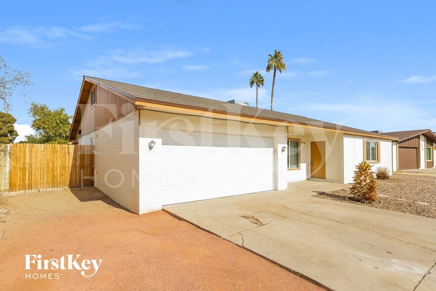 Building Photo - 4538 W Palo Verde Ave