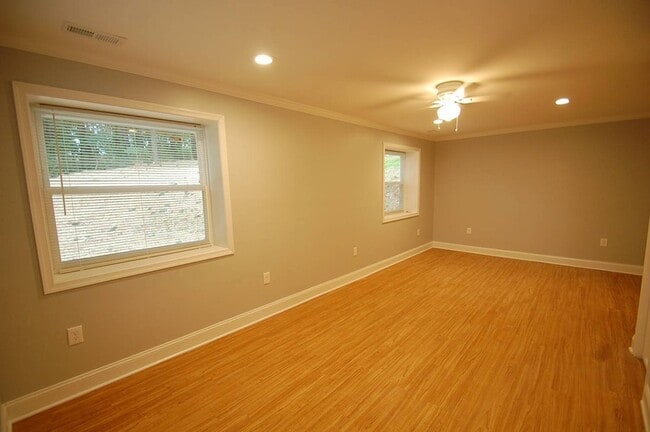 Building Photo - 1940 Nelson Mill Rd