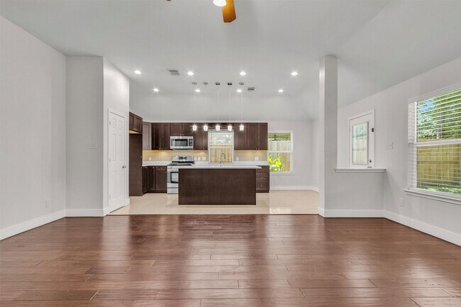 Building Photo - 119 S Star Ridge Cir