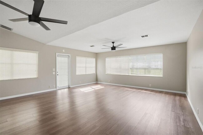 Building Photo - 14305 Tennyson Dr