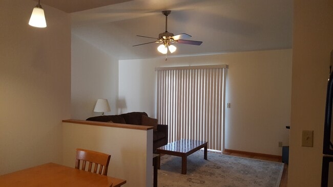 Building Photo - 703B Burgess Dr
