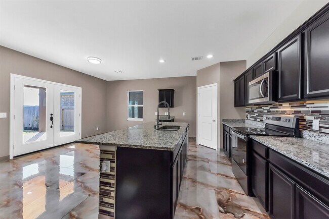 Building Photo - 13534 Wembley Heights Dr