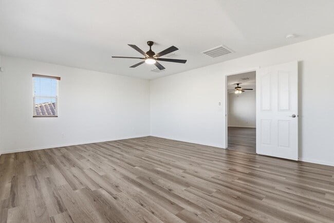 Building Photo - 4119 S 186th Ave