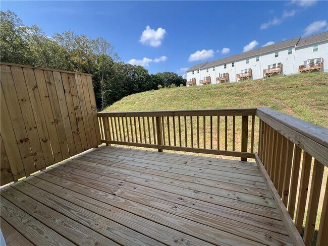 Building Photo - 3196 Eastham Run Dr