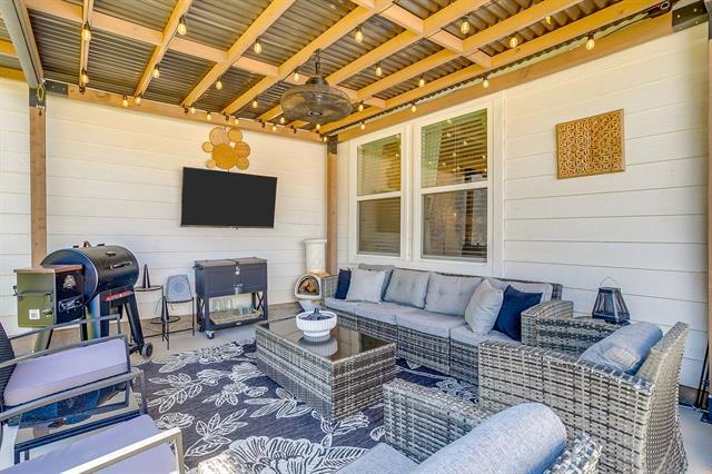 Building Photo - 2217 Forest Hill Ln