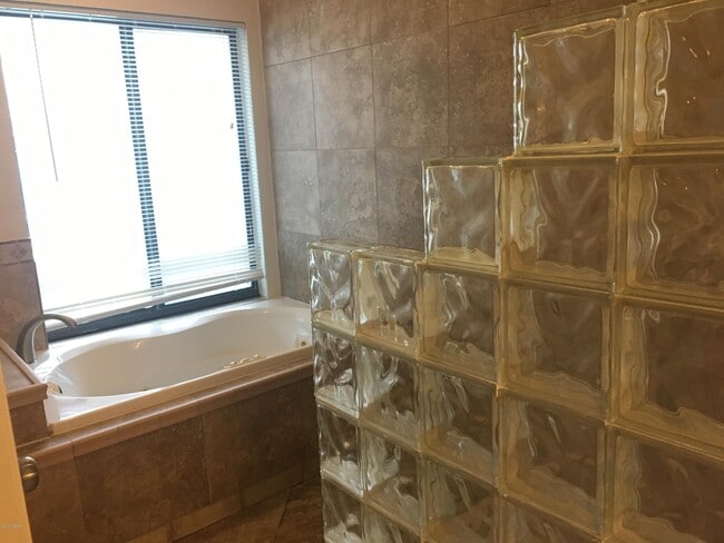 Building Photo - 132 Tern Ct