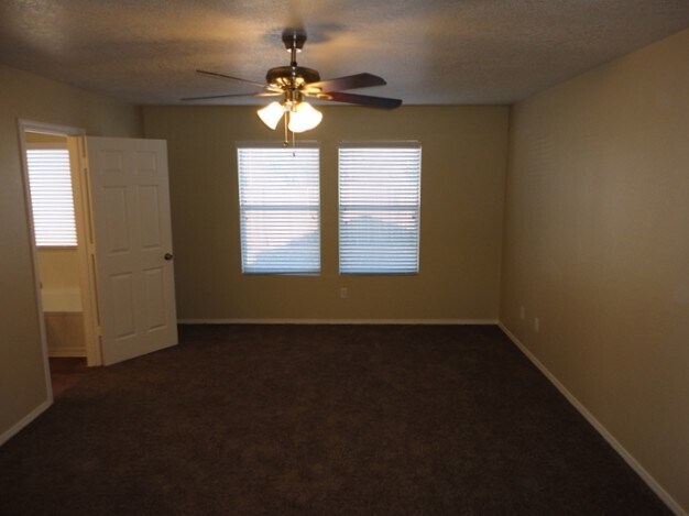 Building Photo - 5363 Fossil Ridge Pl NW