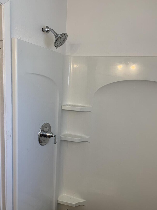 Bathroom - 19041 Rio Verde St
