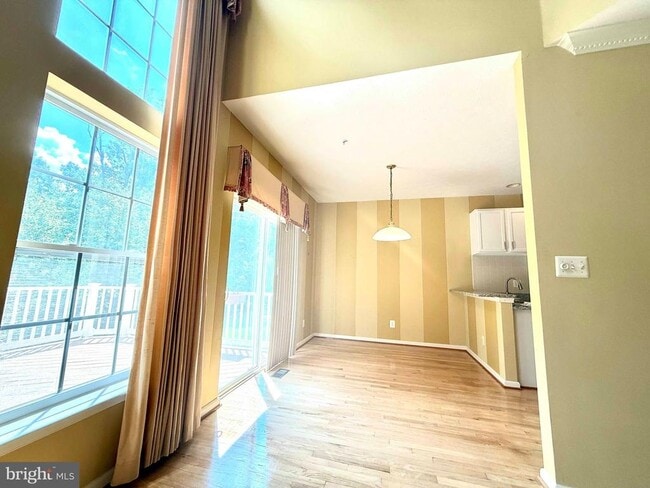 Building Photo - 3306 Woodspring Dr