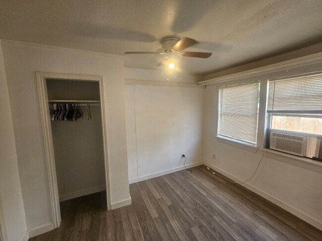 Building Photo - 7909 Brutus St