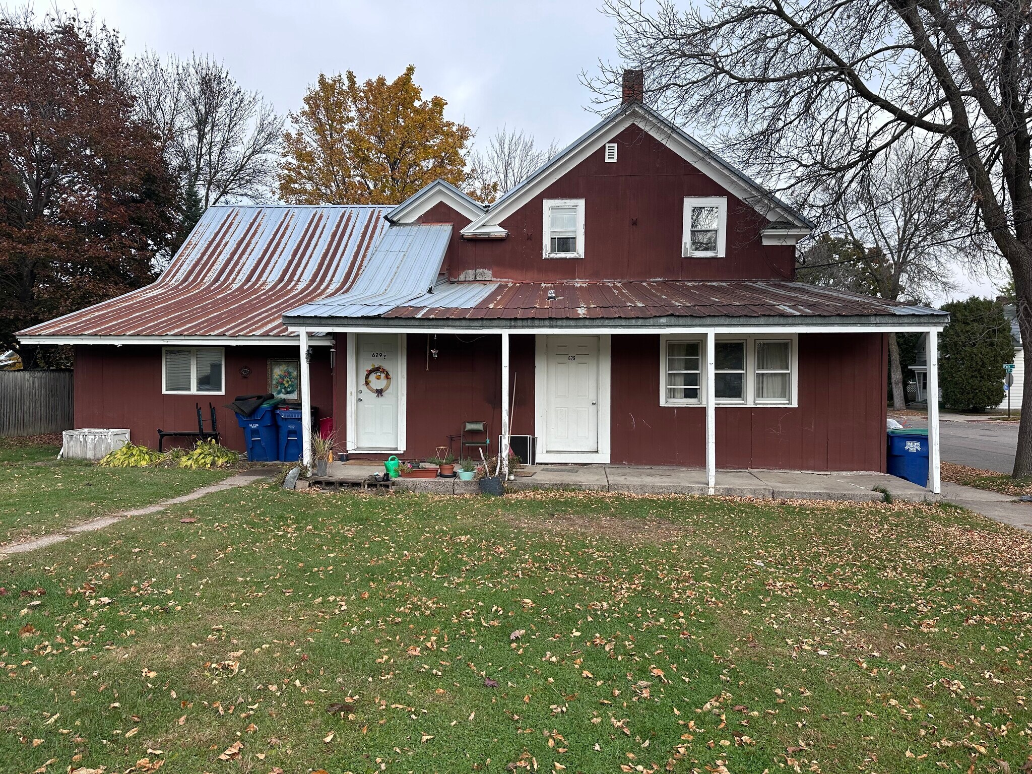 Building Photo - 629 Park Ave