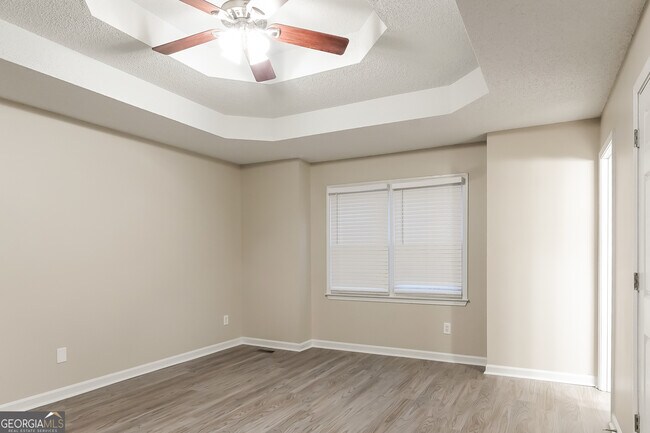 Building Photo - 64 Willow Bend Dr NW