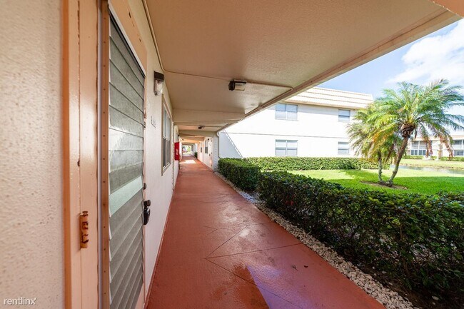 Building Photo - 2 br, 2 bath House - 305 Saxony G