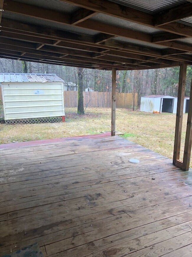 Building Photo - Renovated 3 Bedroom 2 Bath Home for Rent!!