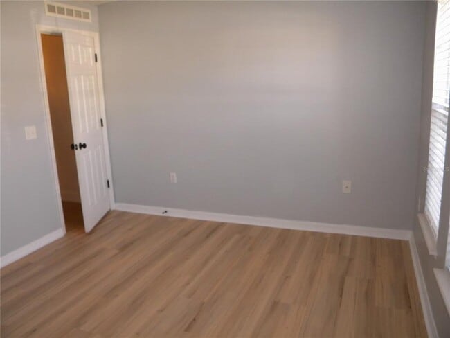 Building Photo - 1821 Corner Meadow Cir