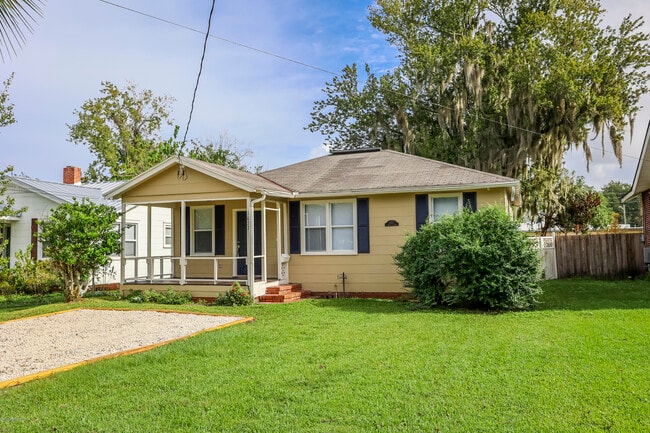Building Photo - 1077 Talbot Ave