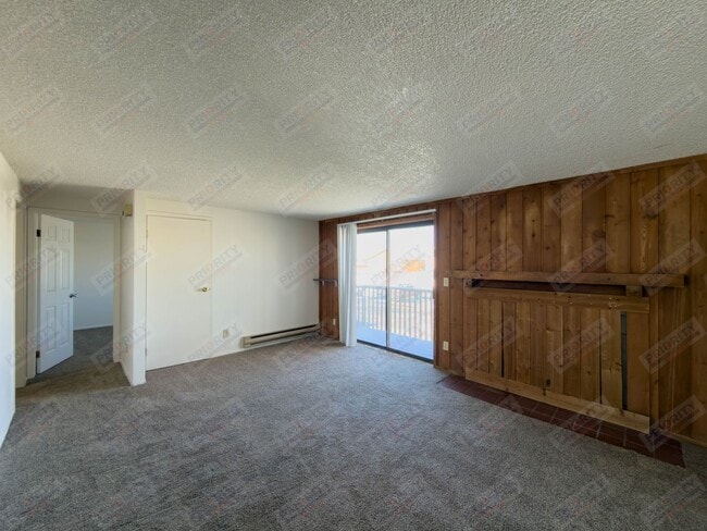 Building Photo - Ealges Nest Apartments