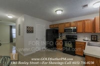 Building Photo - 1351 Benley St