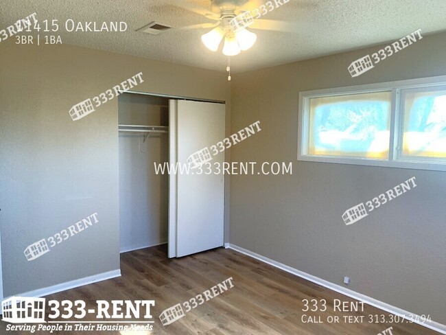 Building Photo - 11415 Oakland-