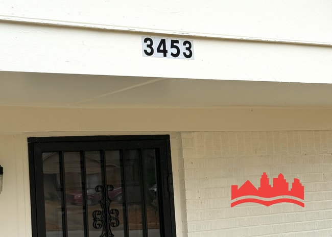 Building Photo - 3453 Madewell St