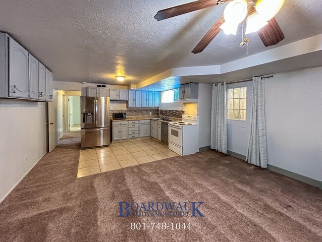 Building Photo - Spacious 3-Bed Basement Apartment in Sandy