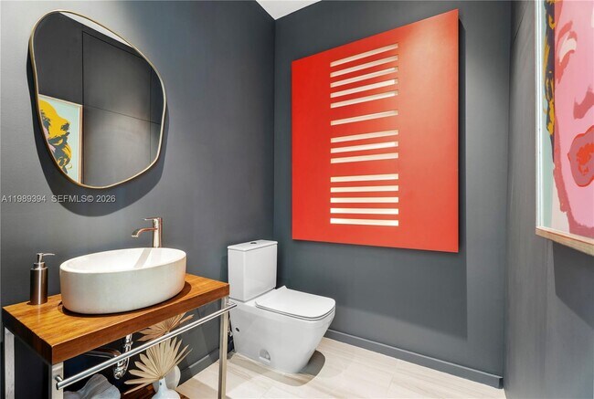 Building Photo - 3156 SW 27th Ave