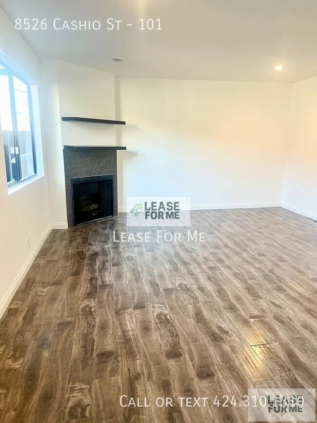 Building Photo - 8526 Cashio St