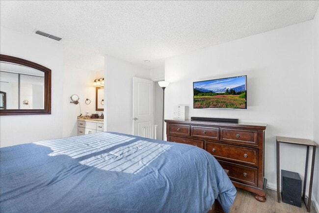 Building Photo - 8077 Cornerstone Way