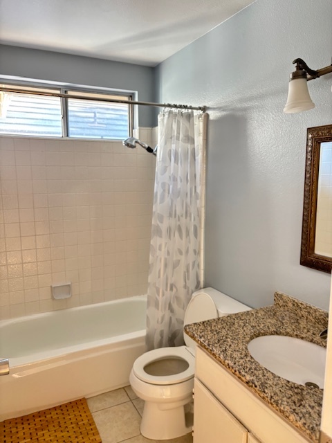 Second full bathroom - 8724 Edmonton Pl
