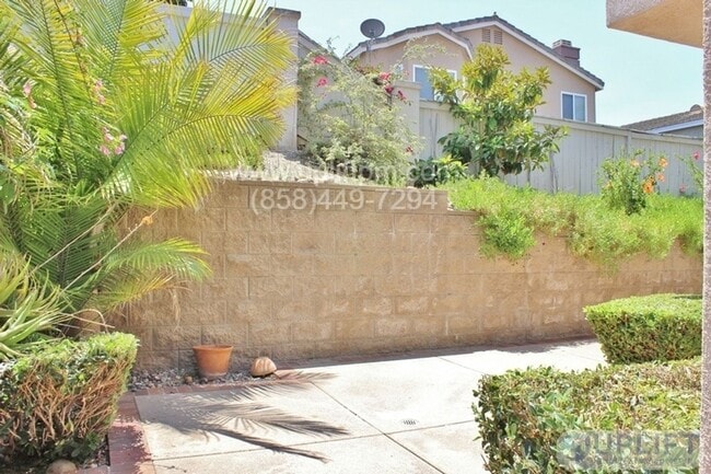 Building Photo - 3 Bed, 2.5 Bath Condo in Cornerstone Scrip...