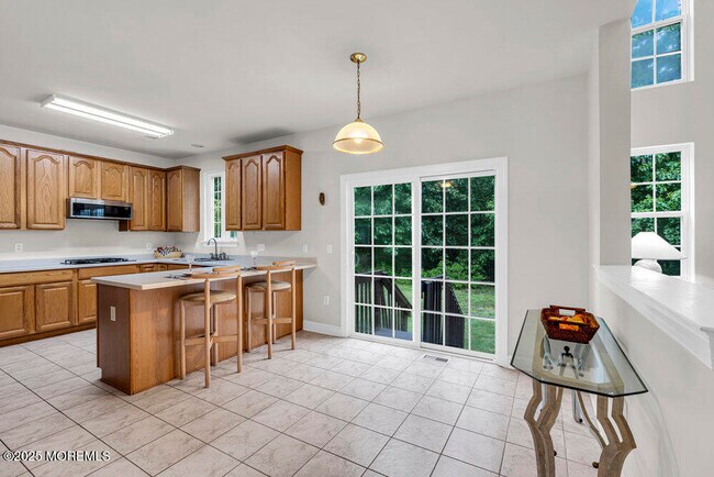 Building Photo - 8 Connor Dr