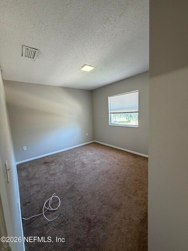 Building Photo - 396 Regency Wood Dr