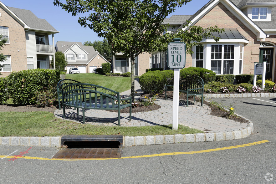 Building Photo - River Bend at Florham Park